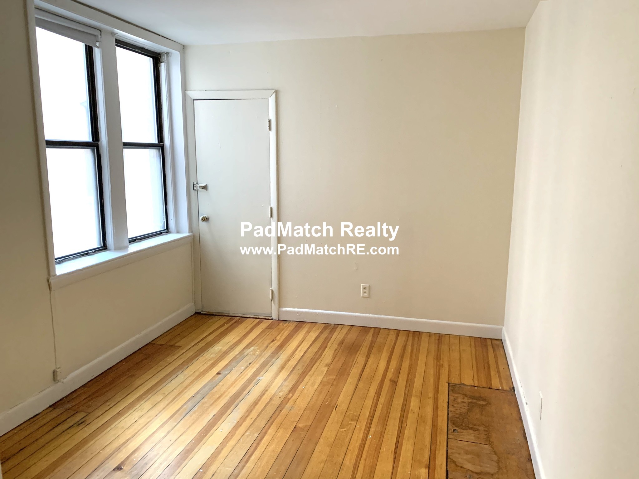 1137 Commonwealth Ave, Allston