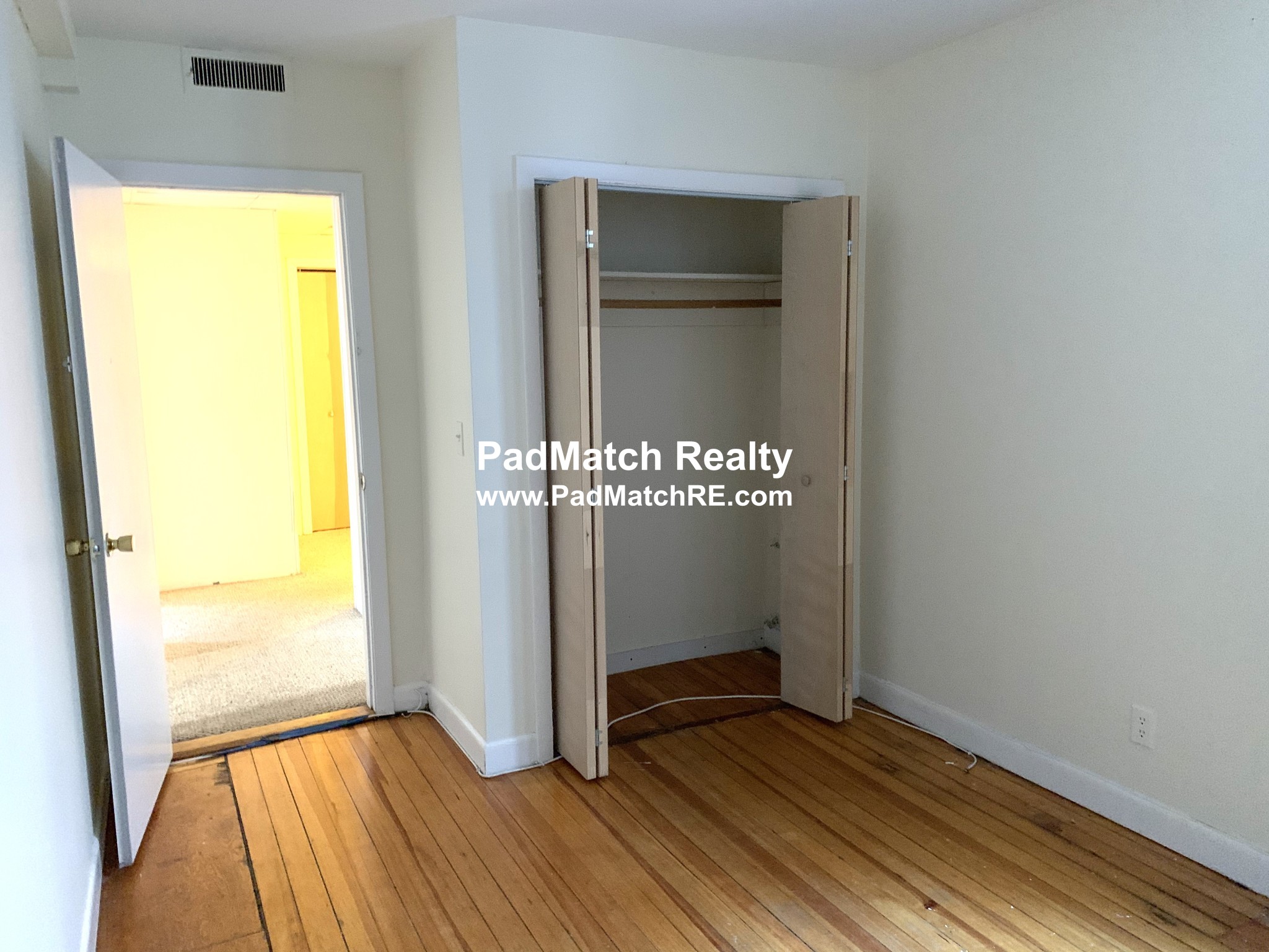 1137 Commonwealth Ave, Allston