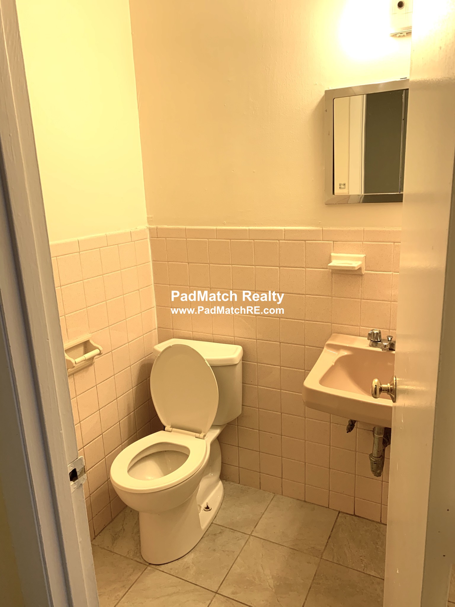 1137 Commonwealth Ave, Allston