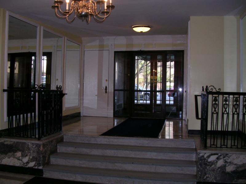 466 Commonwealth Ave, Fenway