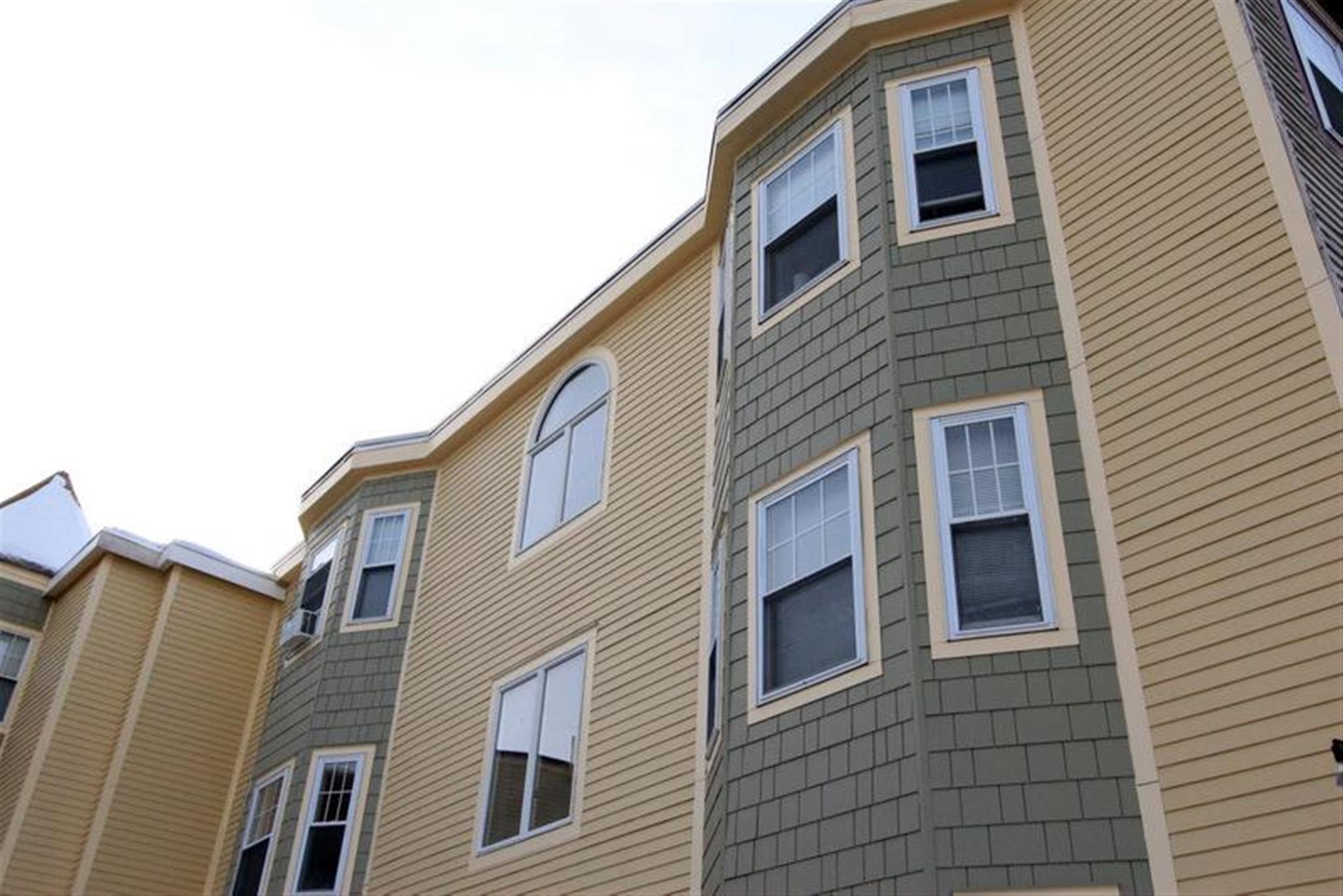 12 Winter St, Davis Square