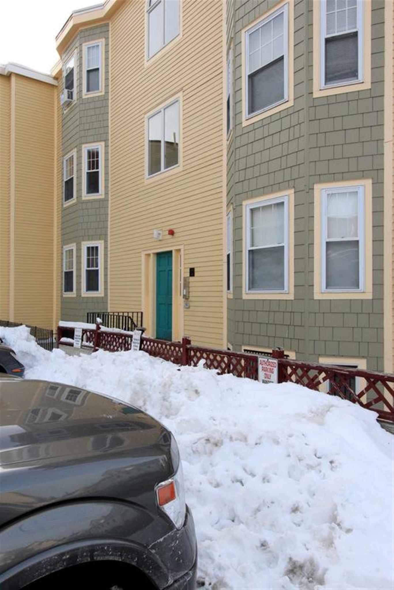 12 Winter St, Davis Square