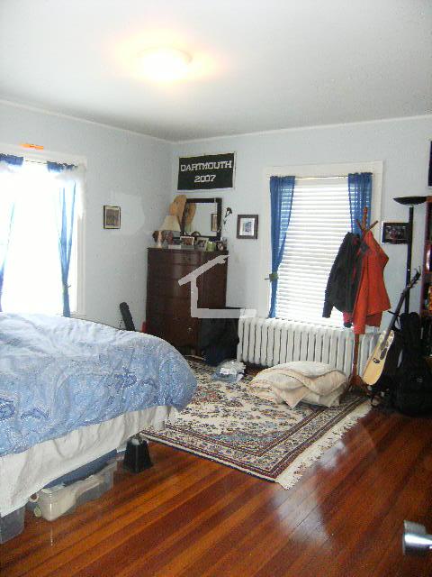 2 Cambridge Ter, Allston