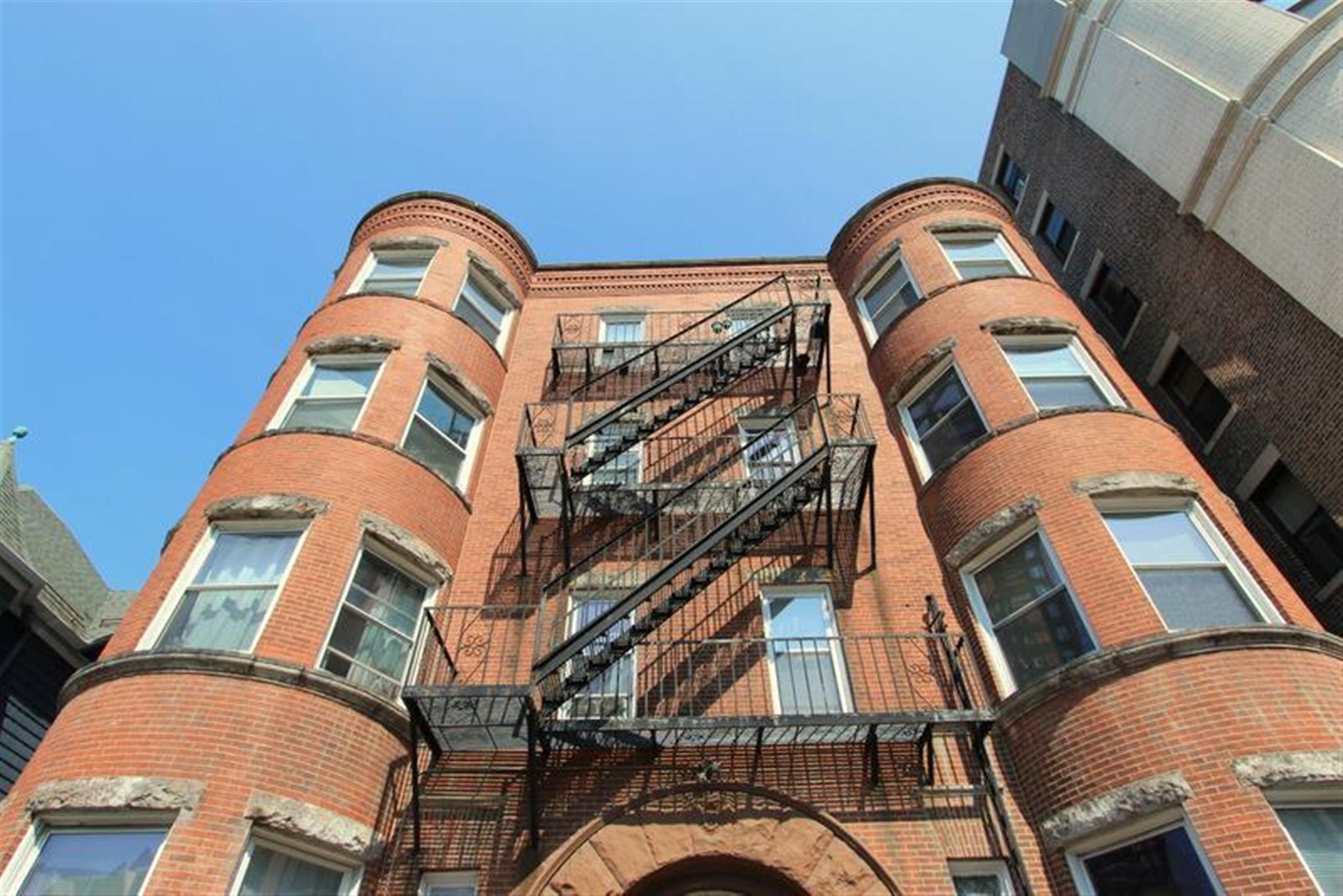 891 Massachusetts Ave, Central Square