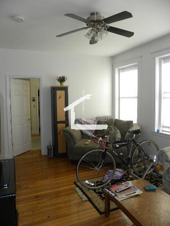 35 Cummings Rd, Brighton