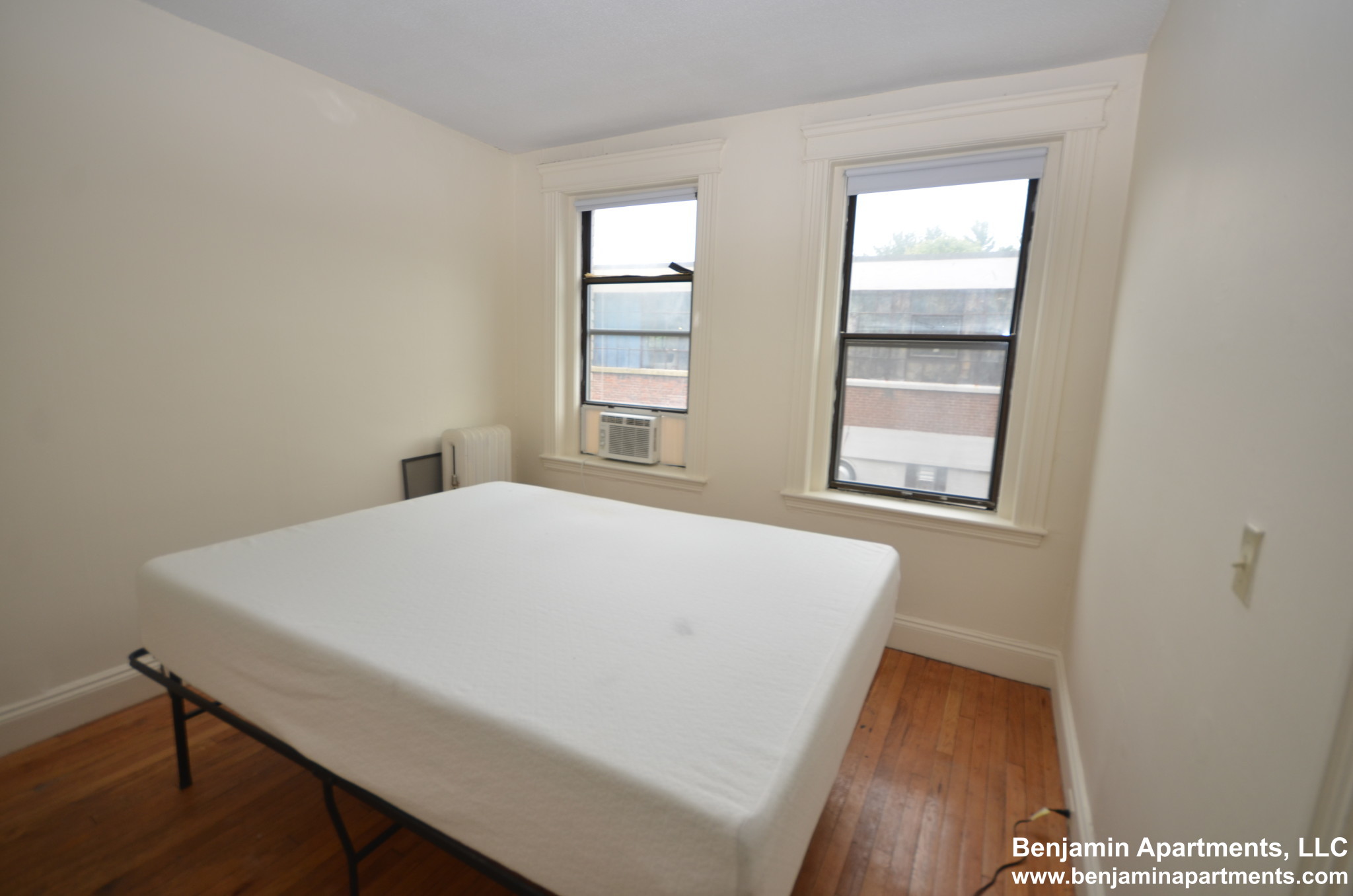 1152 Commonwealth Ave, Brighton