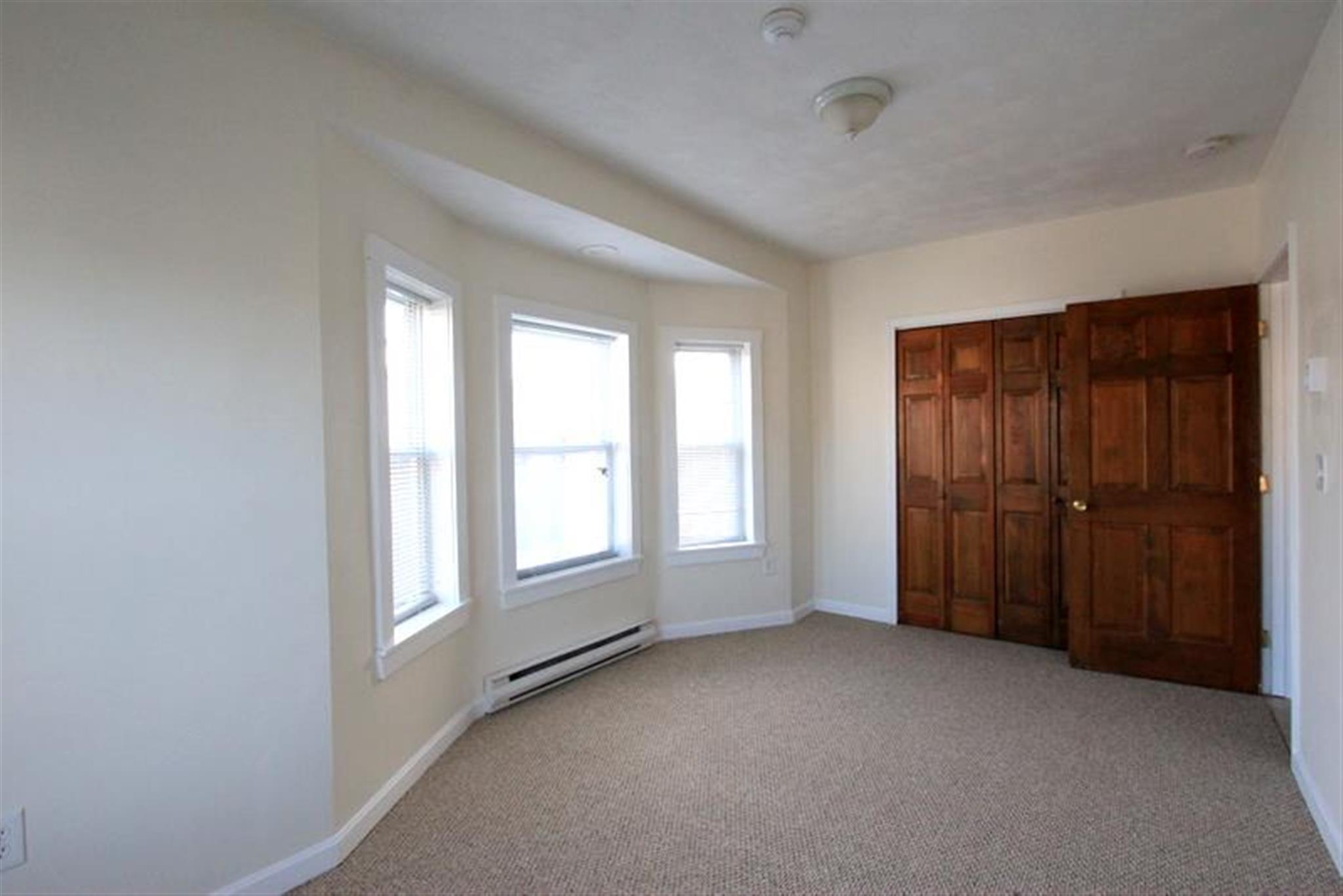 12 Winter St, Davis Square