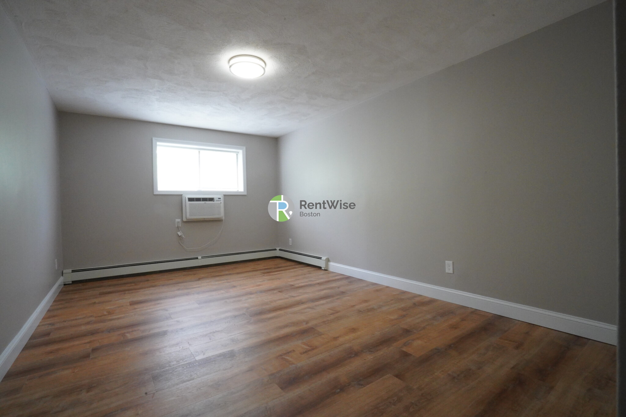 116 Tremont St, Brighton