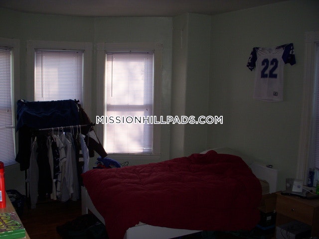 1 Sachem St, Mission Hill