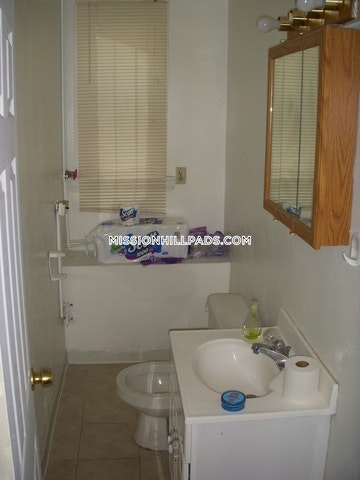 1 Sachem St, Mission Hill