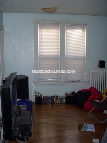 1 Sachem St, Mission Hill