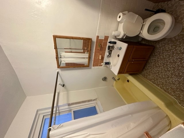 33 Lancaster Ter, Corey Hill