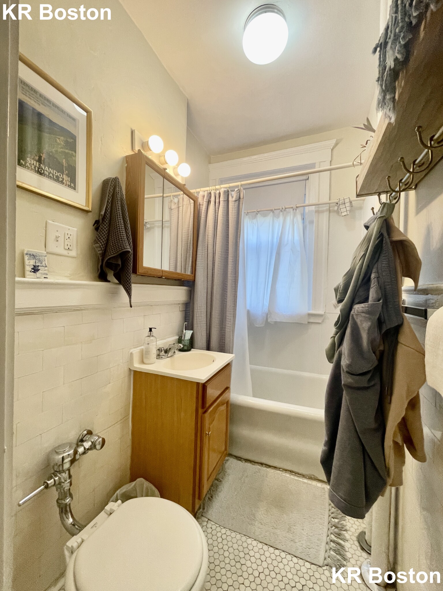 1167 Boylston Sts, Fenway