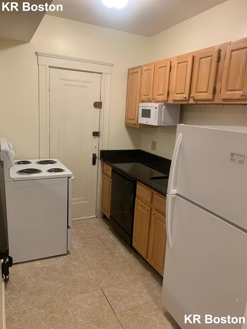 117 Park Dr,, Fenway