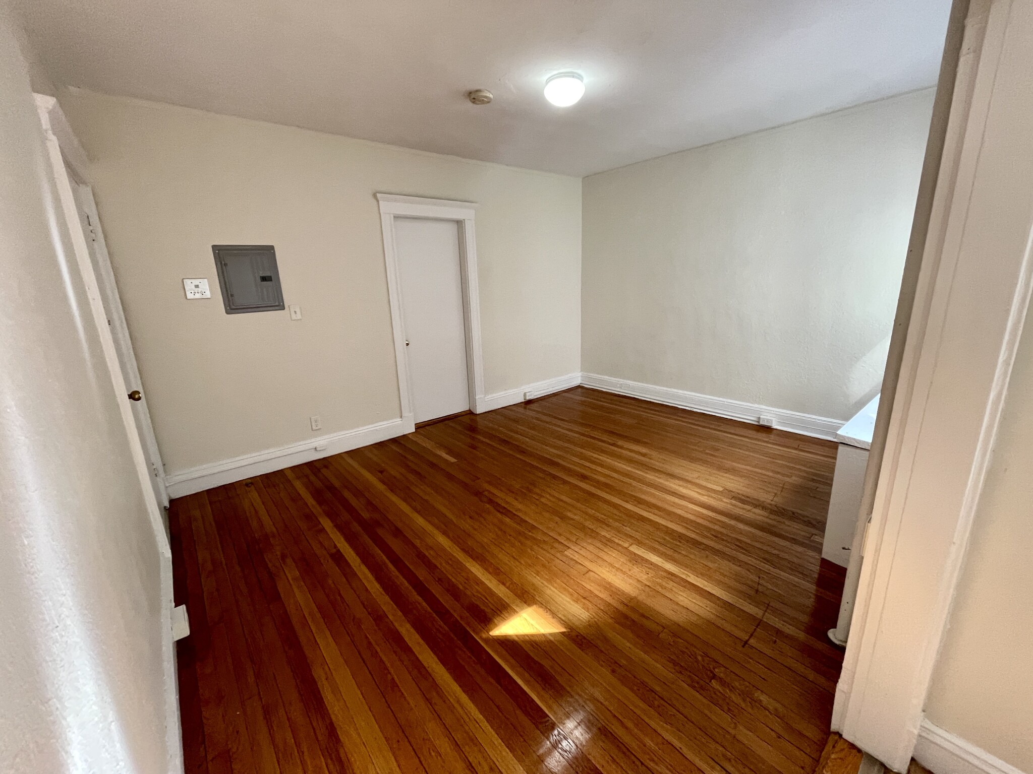 1171 Boylston St, Fenway