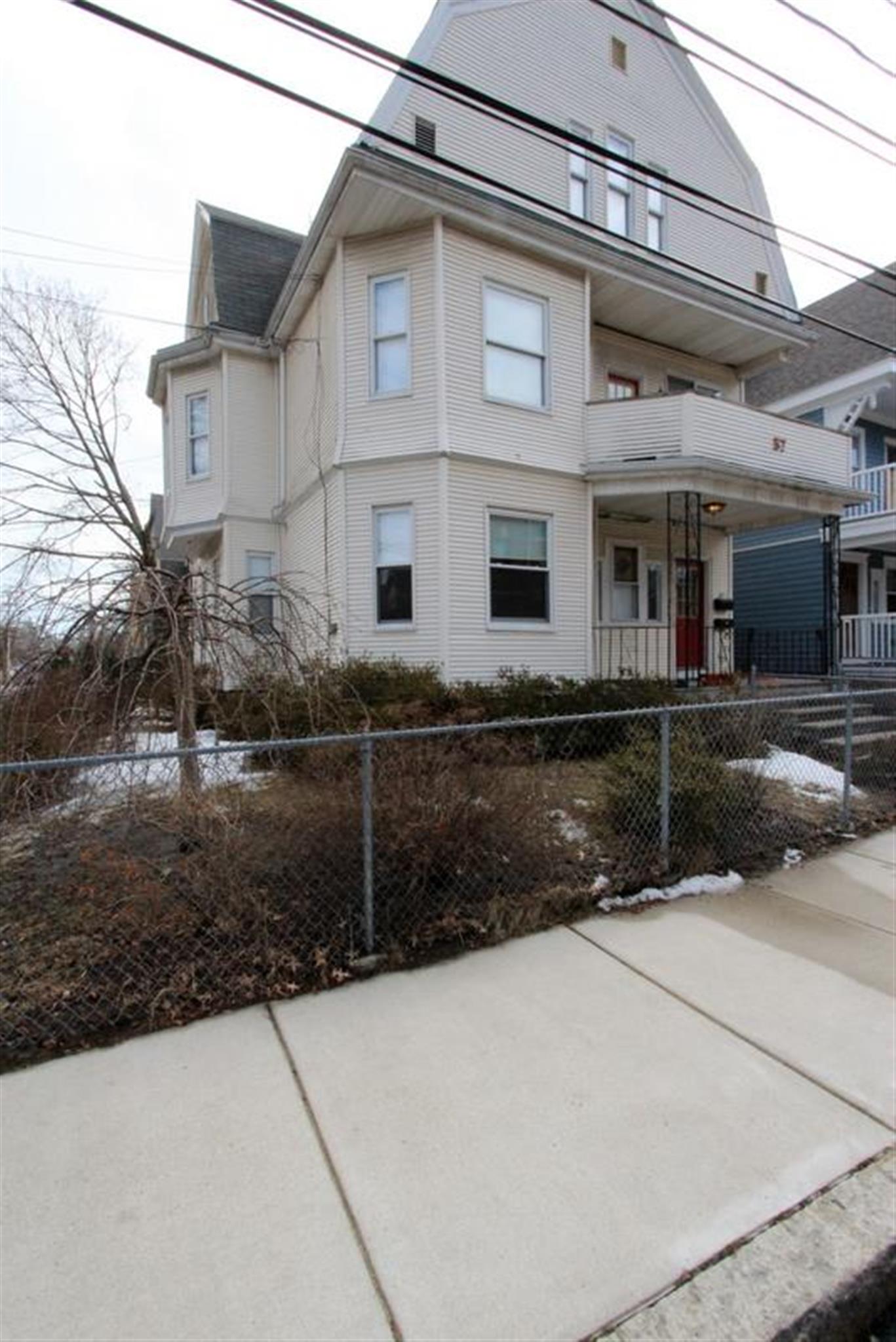 57 Josephine Ave, Davis Square