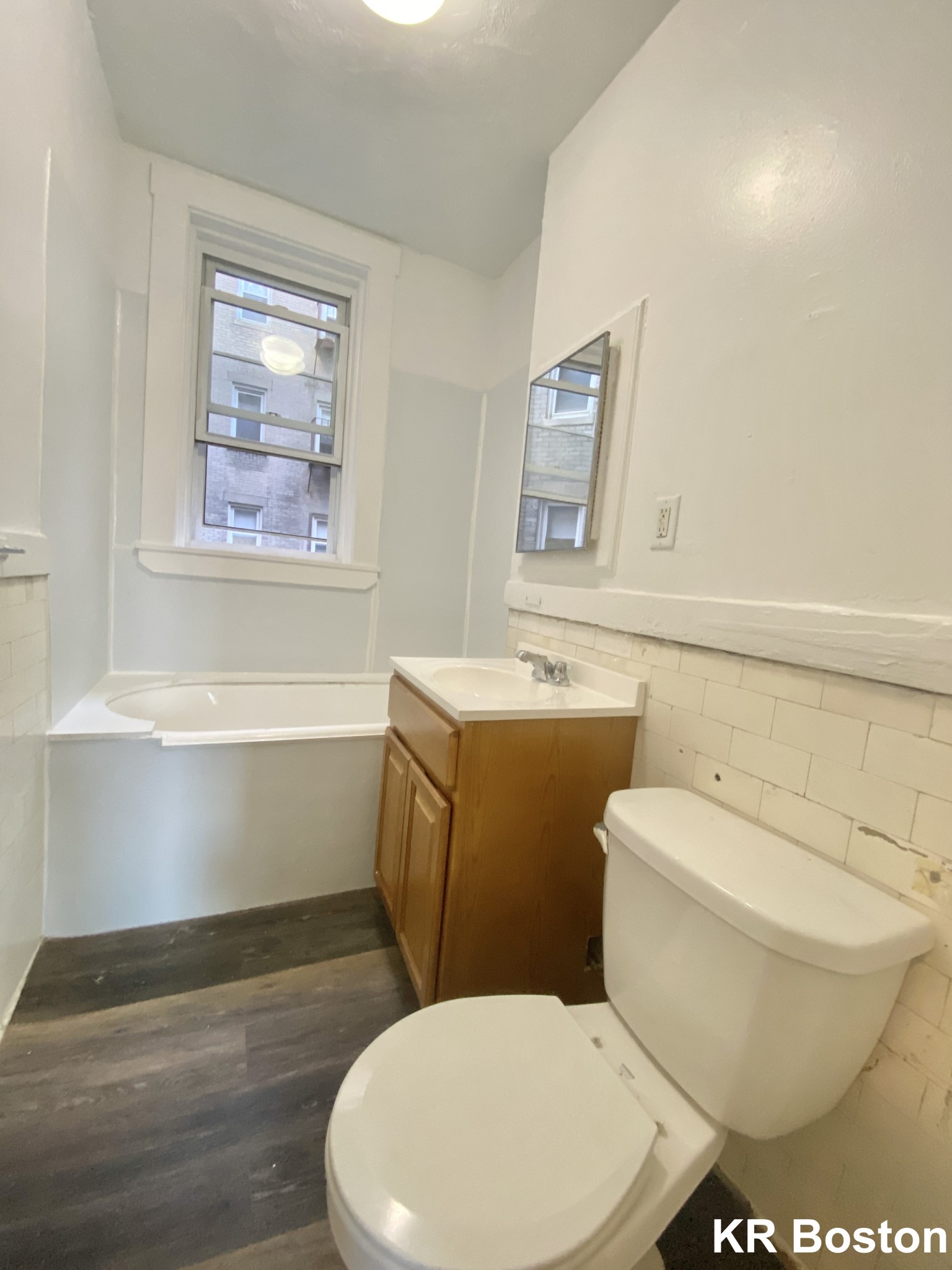 1175 Boylston Sts, Fenway