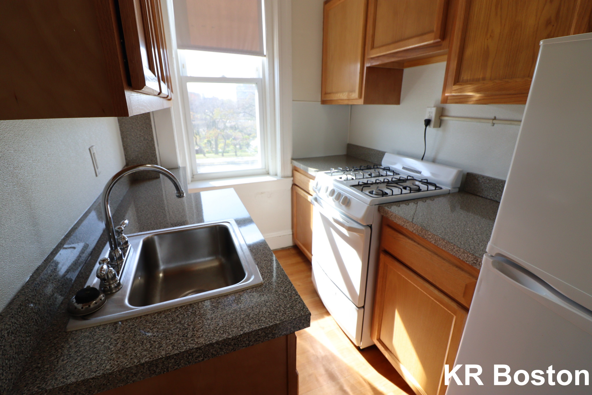 1175 Boylston St, Fenway