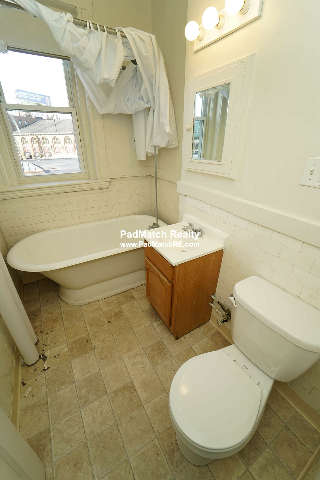 1175 Boylston St, Fenway