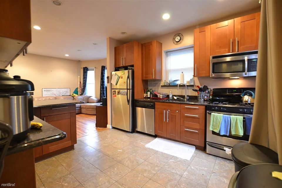 8 Montfern Ave, Brighton