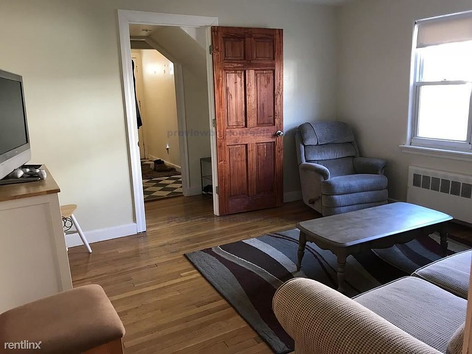 18 Caltha Rd, Brighton