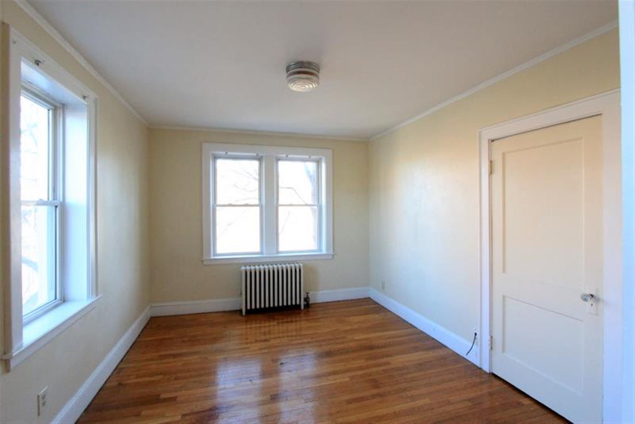 4 Cogswell Ave, Porter Square