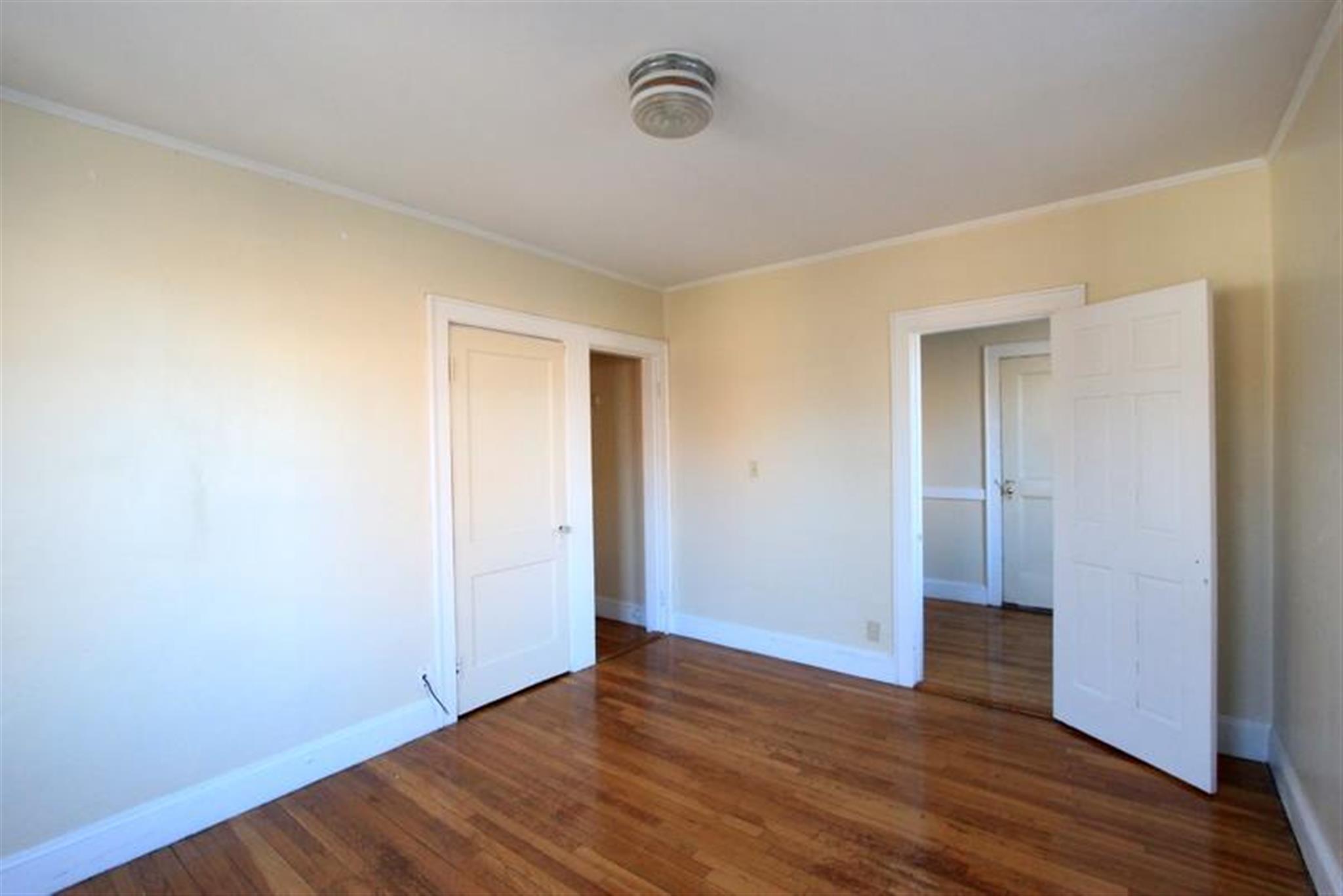 4 Cogswell Ave, Porter Square