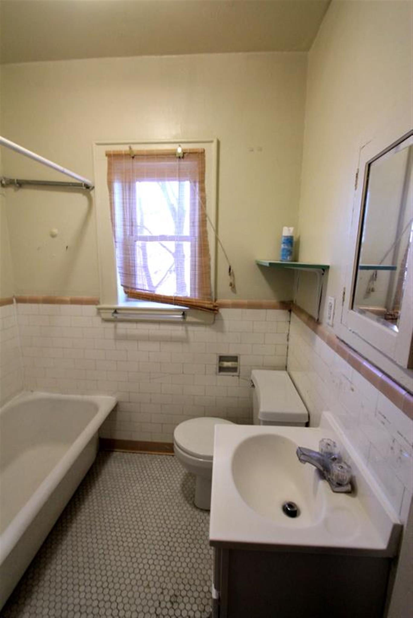 4 Cogswell Ave, Porter Square