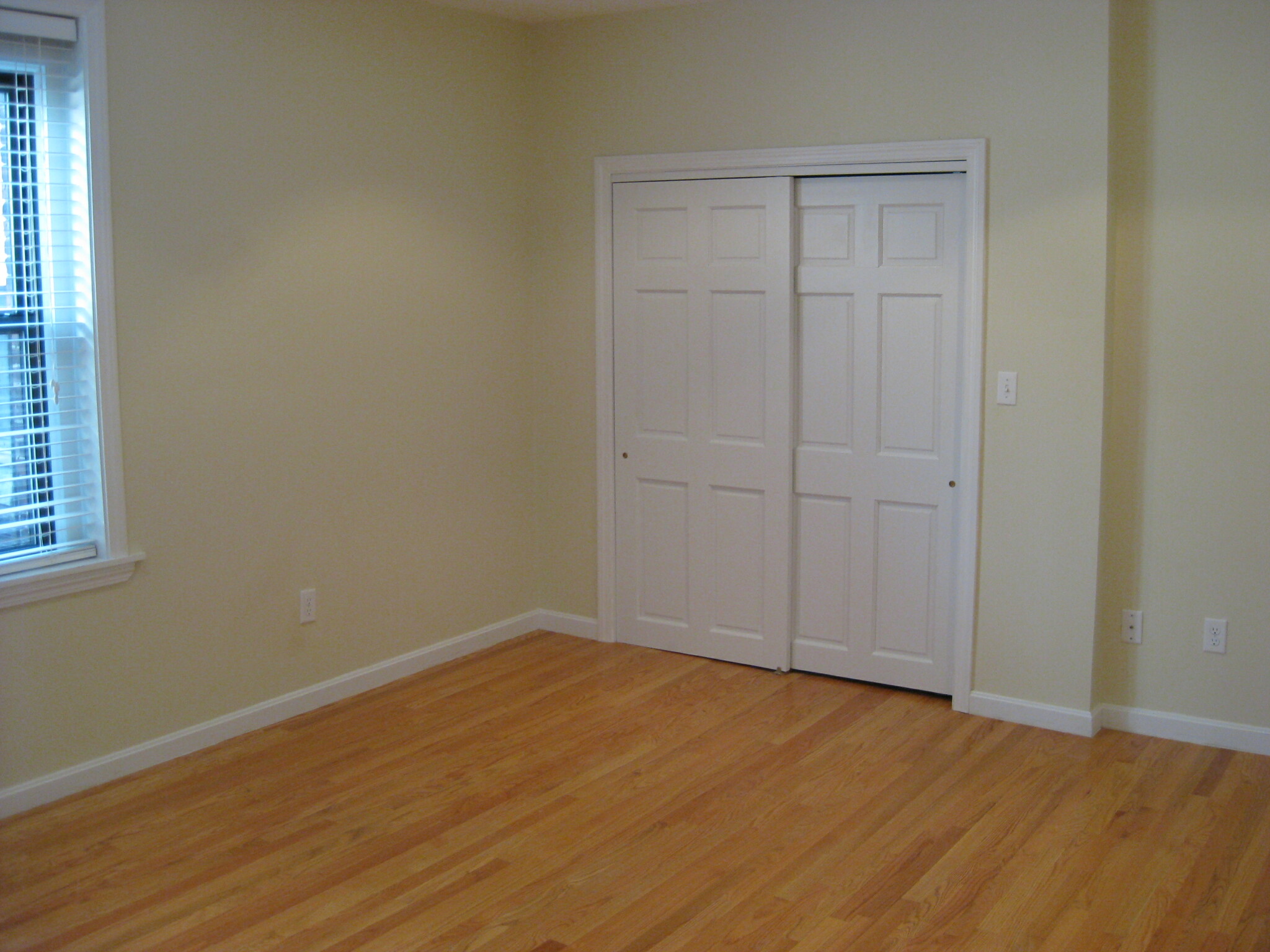 63 Burbank St, Fenway