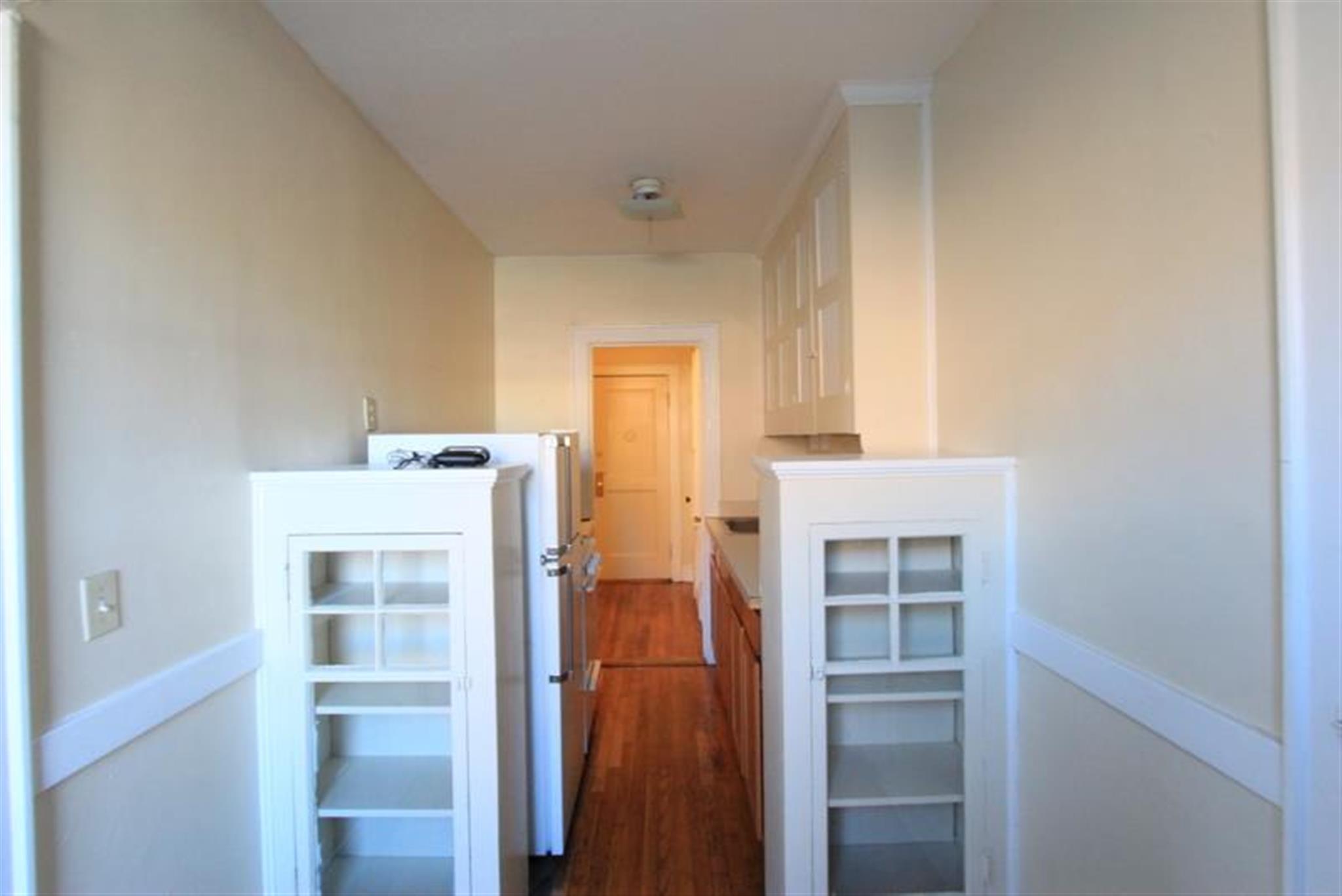 4 Cogswell Ave, Porter Square