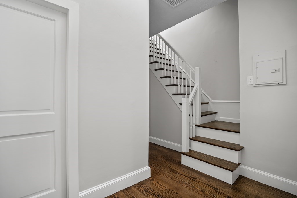 118 Dorchester St, South Boston