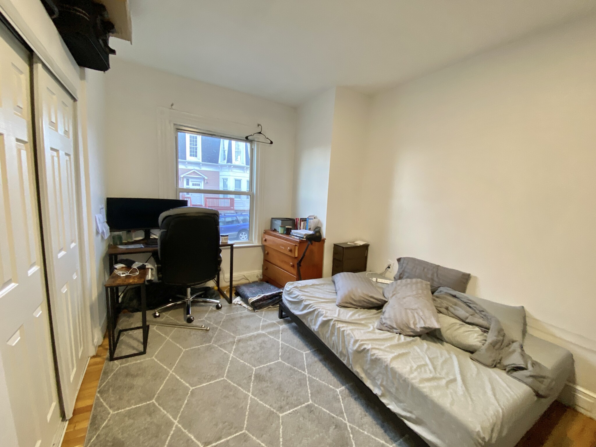 13 Higgins St, Allston