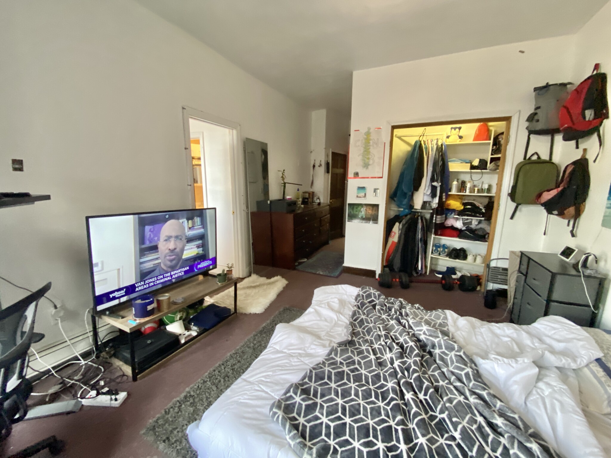 526 Harvard St, North Brookline