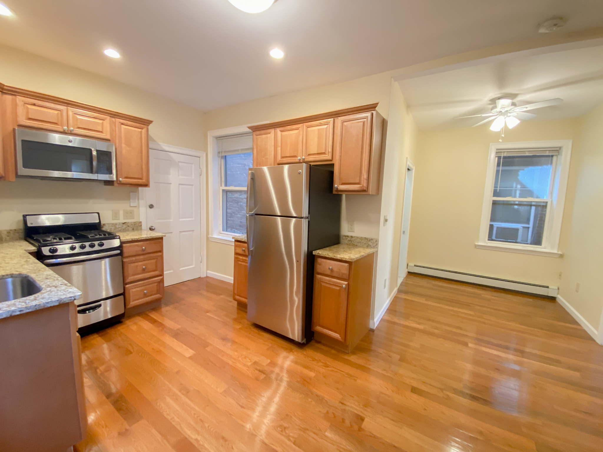 152 Salem St, North End