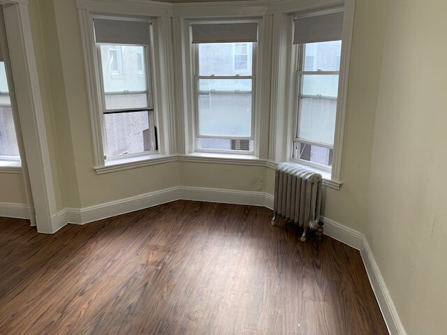 1185 Boylston St, Fenway