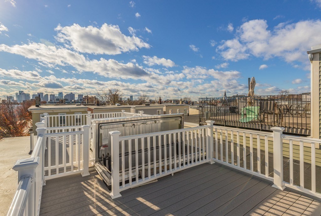 234 Paris St, East Boston