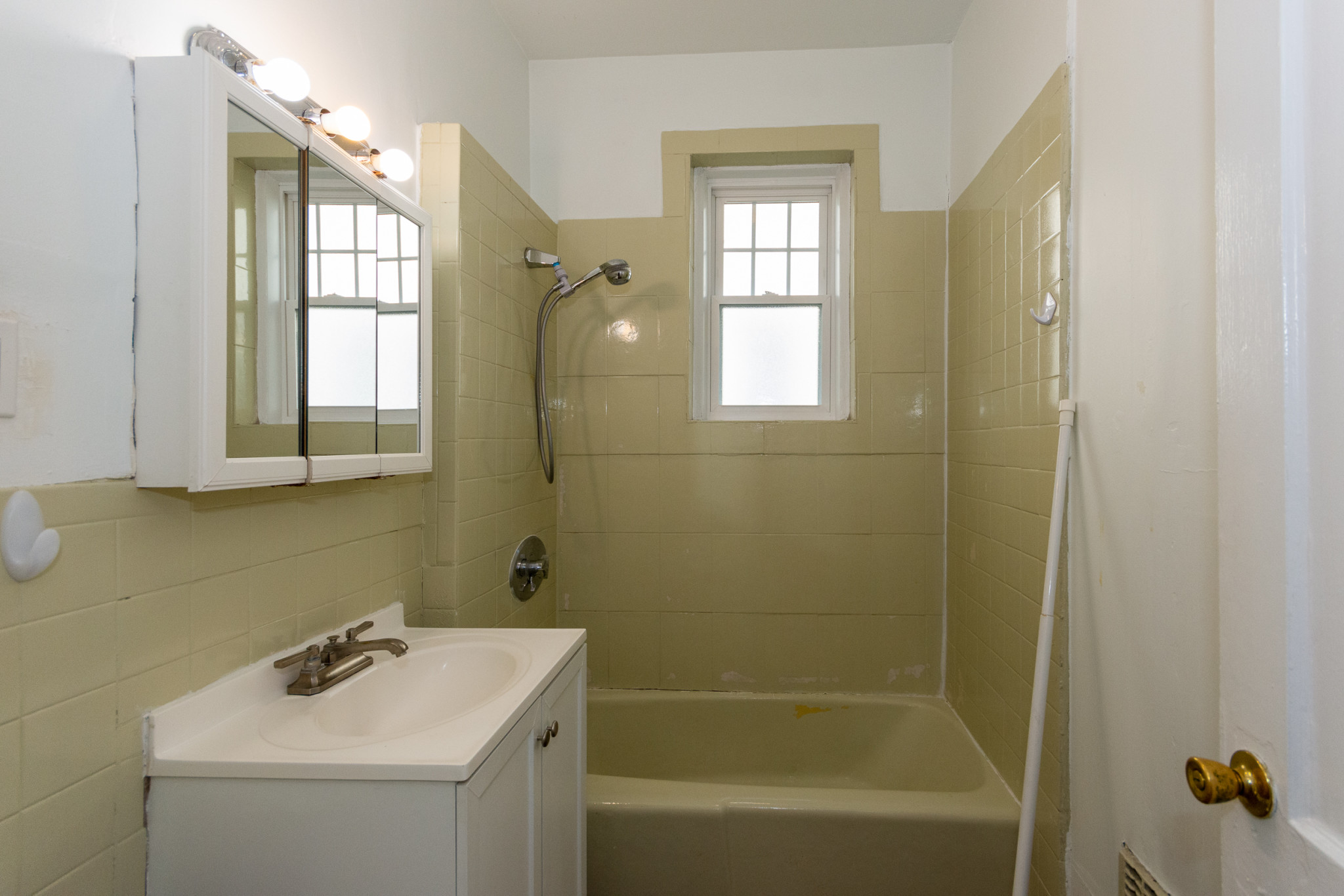 6 Lothian Rd, Brighton