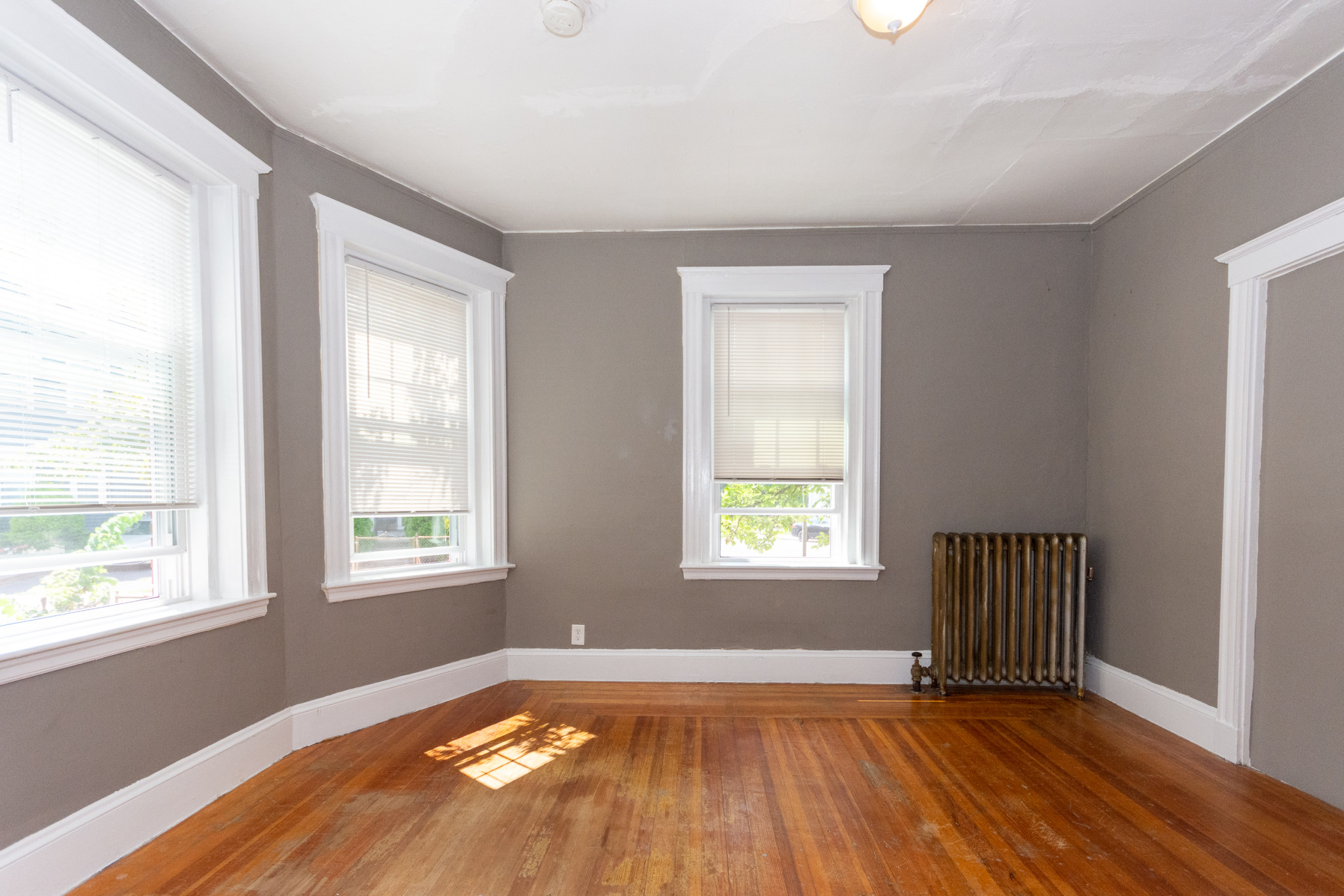 6 Lothian Rd, Brighton