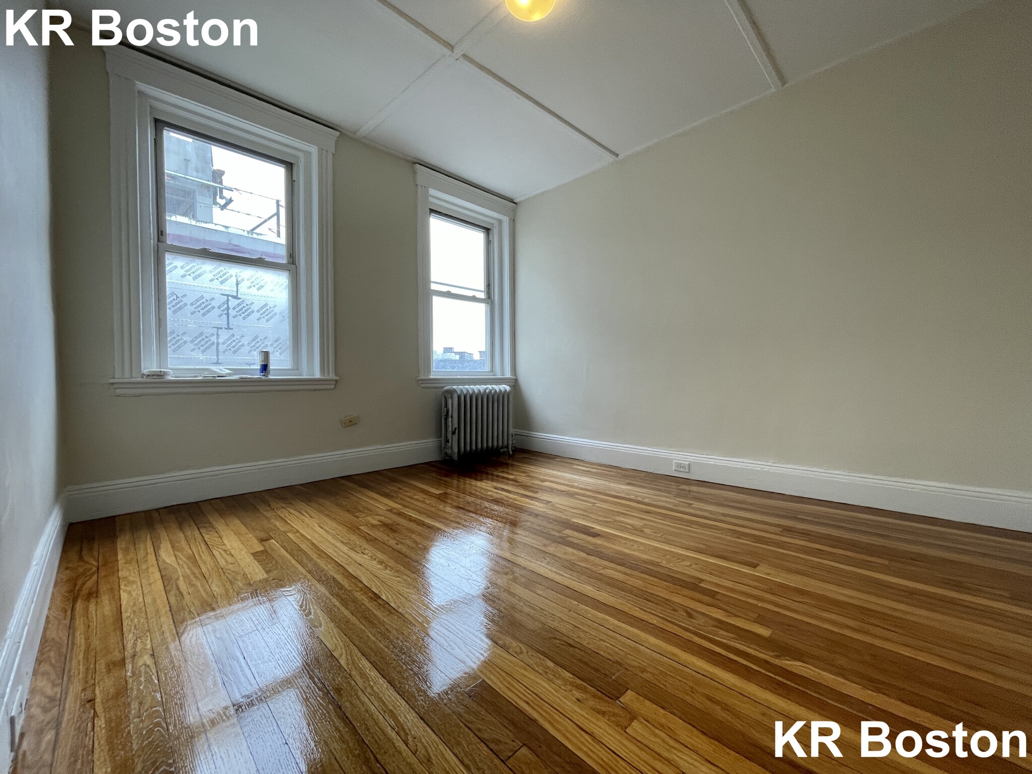 1191 Boylston St, Fenway