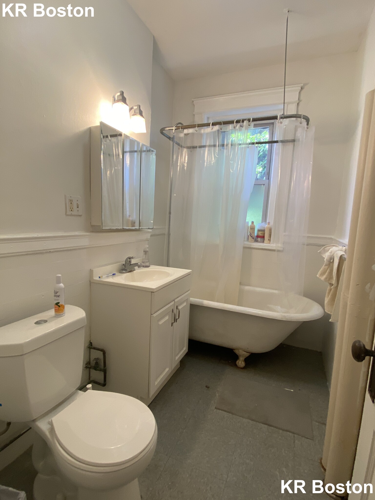 1198 Commonwealth Ave, Allston