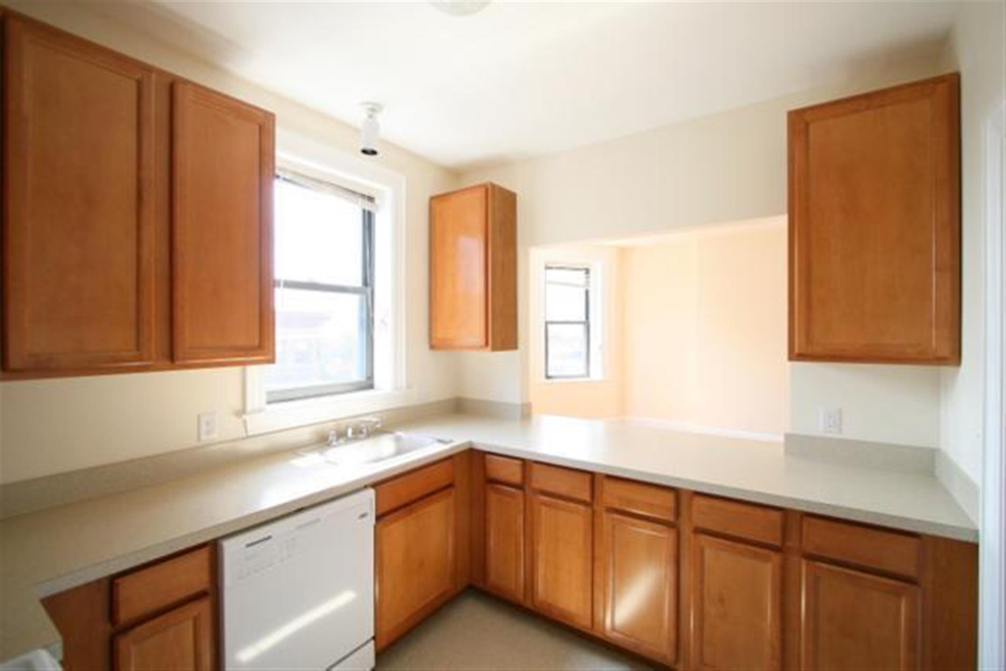 881 Massachusetts Ave, Central Square