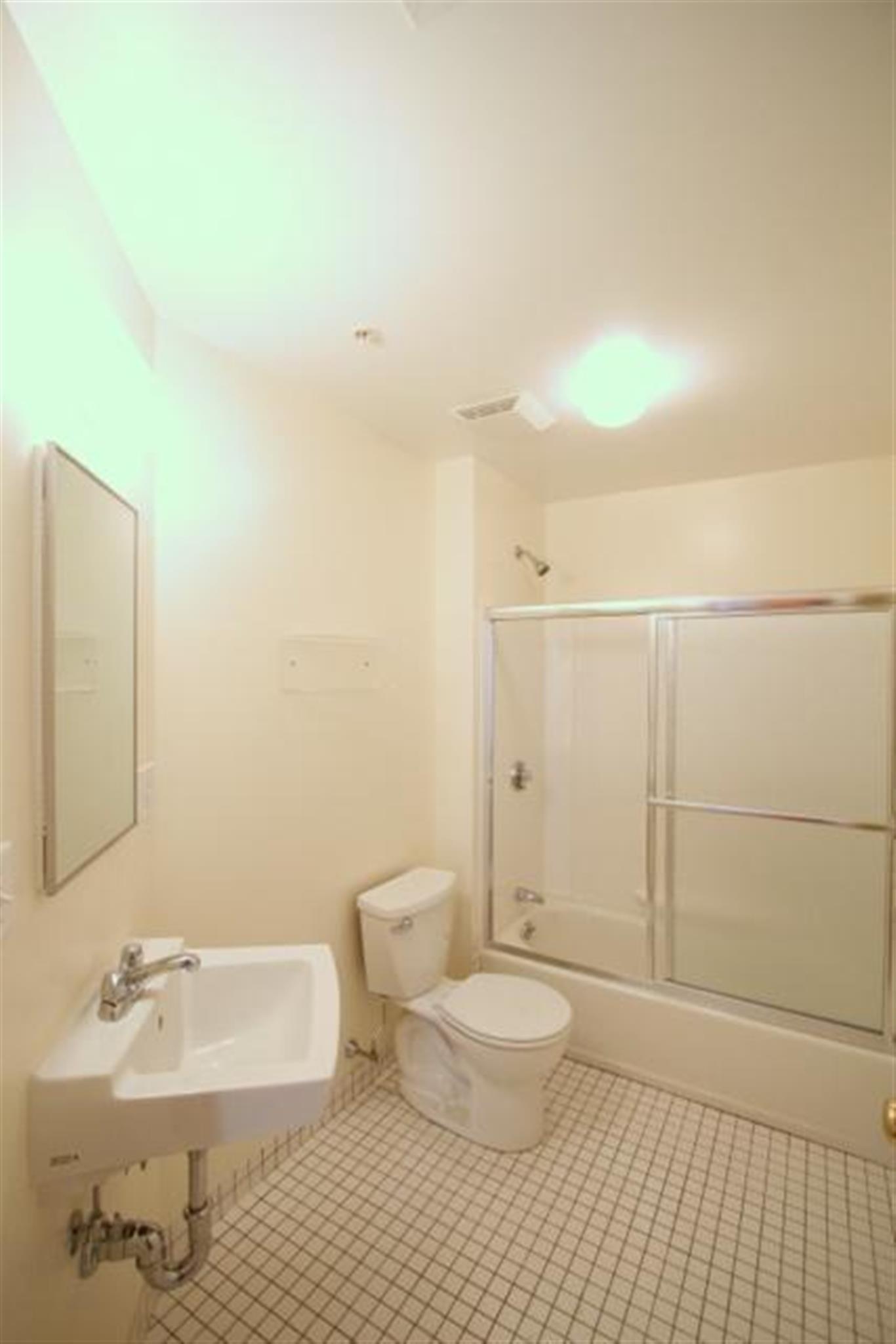 881 Massachusetts Ave, Central Square