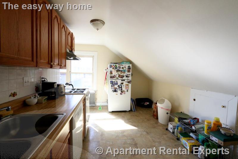 216 Banks St, Cambridgeport