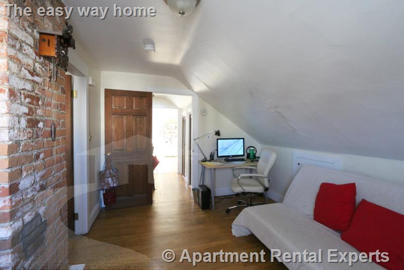 216 Banks St, Cambridgeport