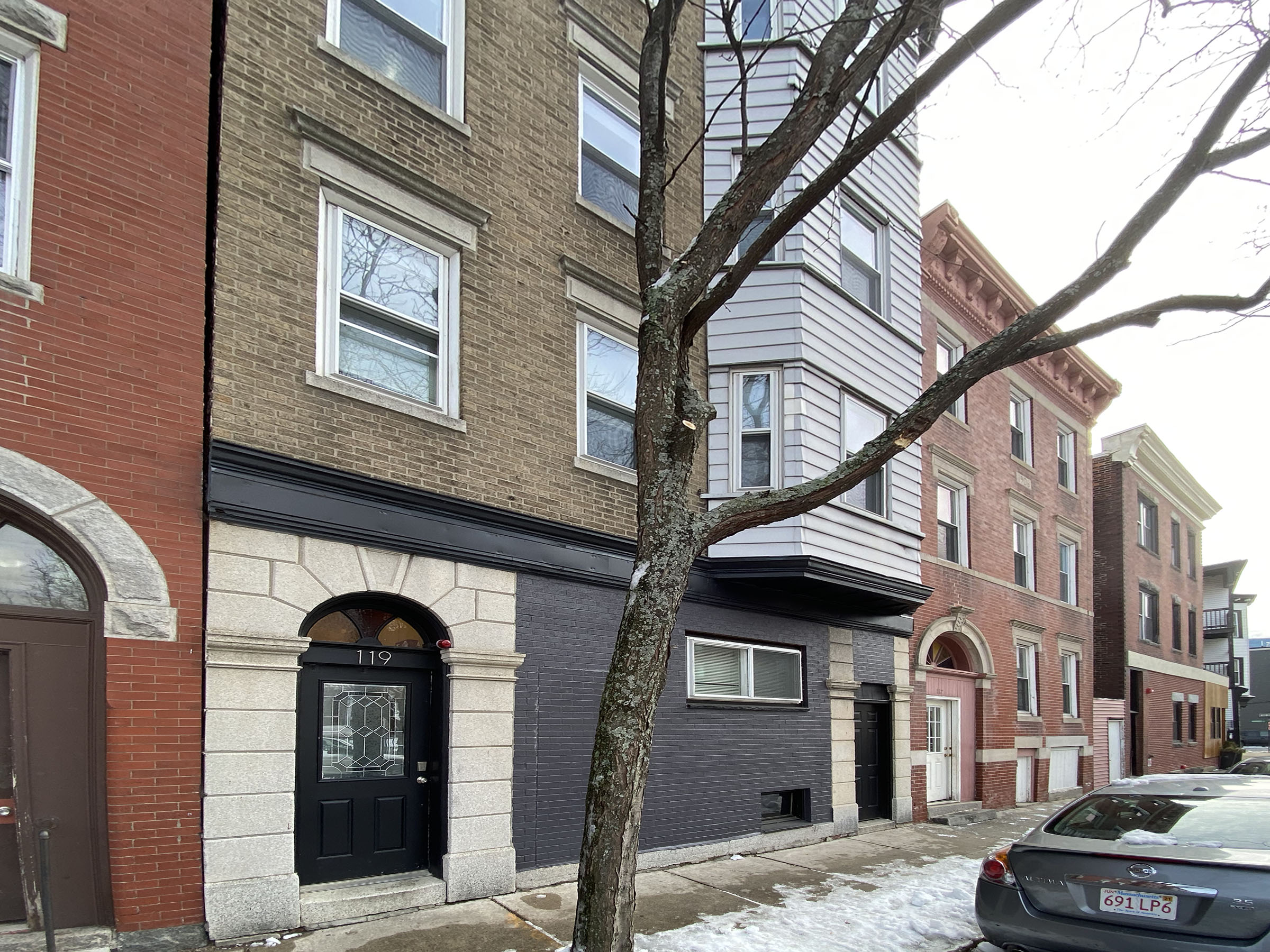 119 Cottage St, East Boston