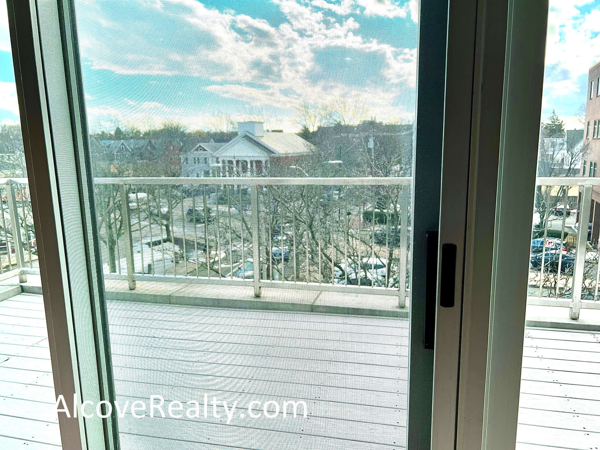 377 Summer St, Davis Square