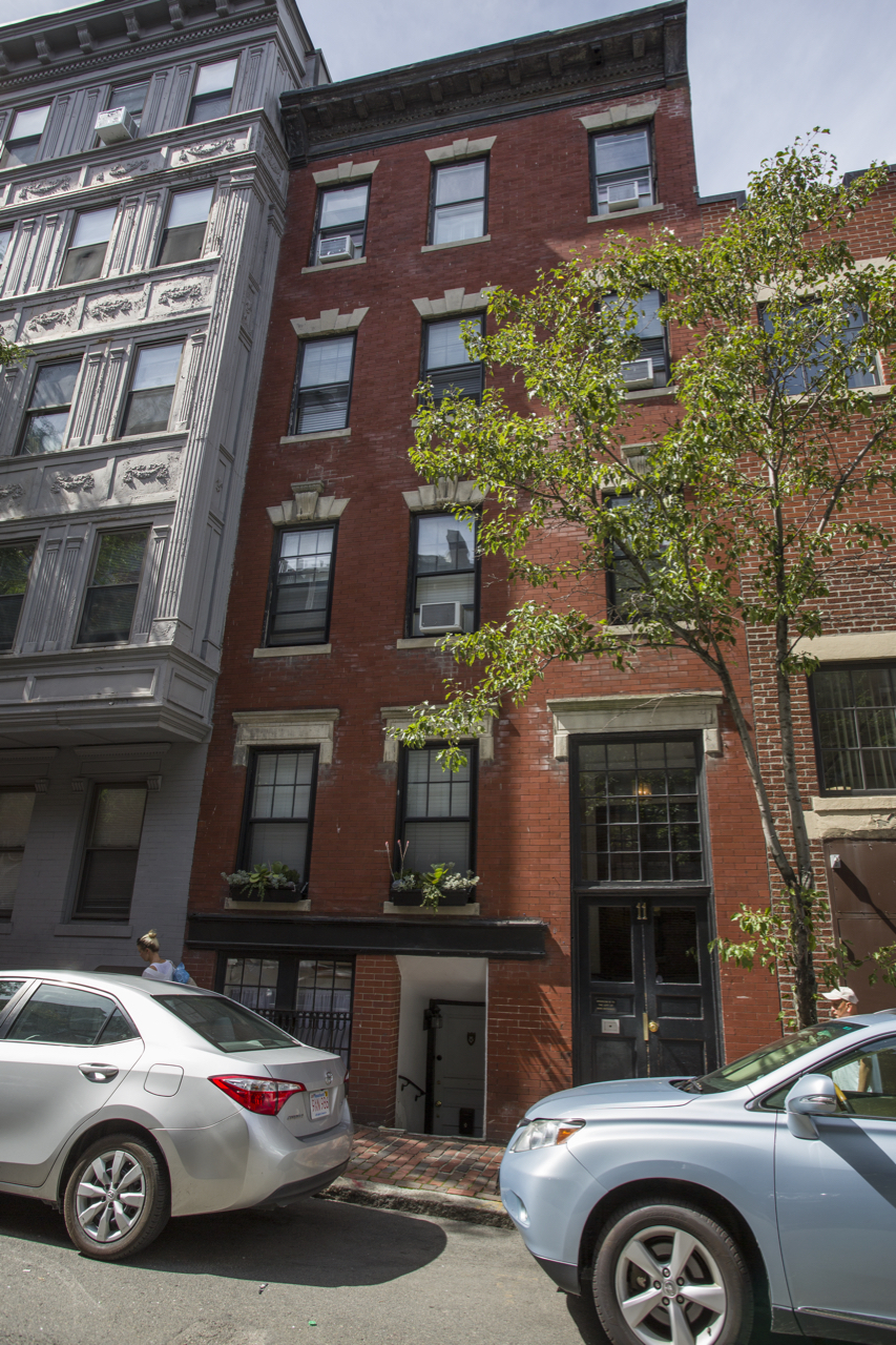 11 Irving St, Beacon Hill