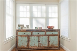 51 Winslow Rd, North Brookline