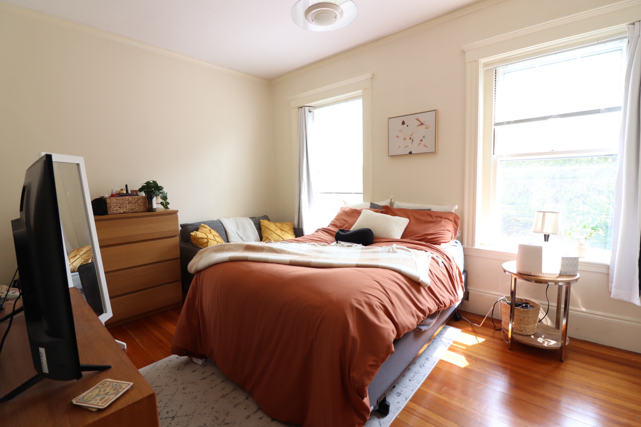 12 Colbourne Cres, Washington Square