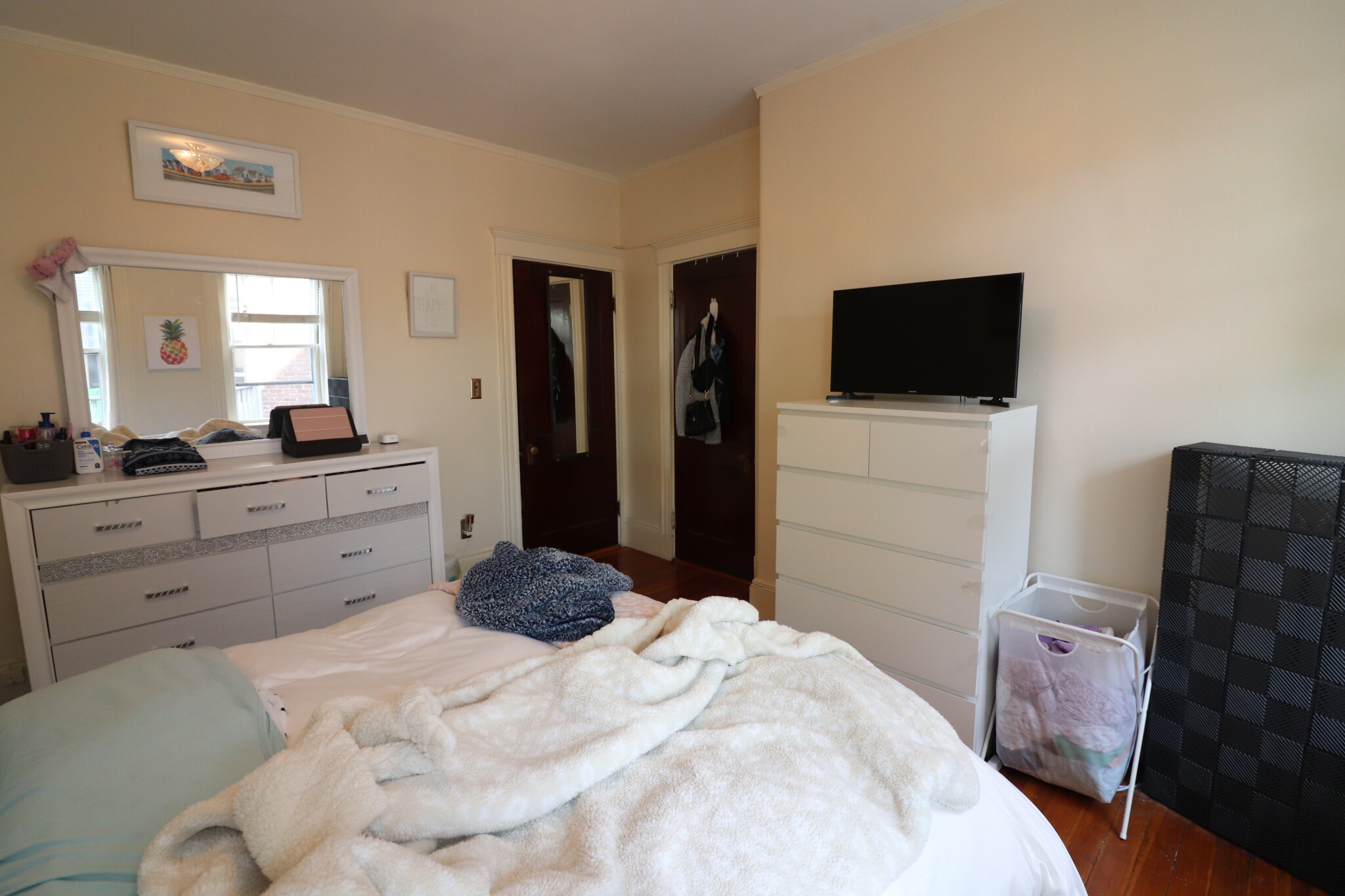 12 Colbourne Cres, Washington Square